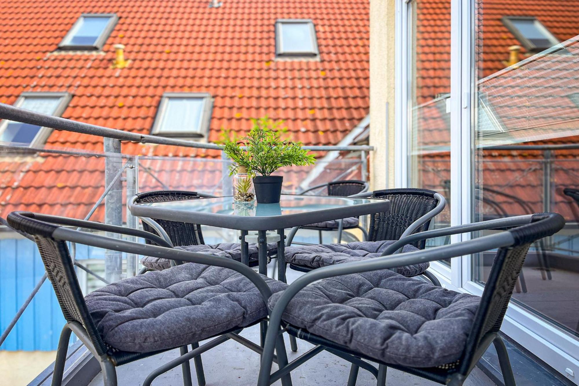 Villa Augusta Wohnung 14 บอลเทินฮาเกิน ภายนอก รูปภาพ